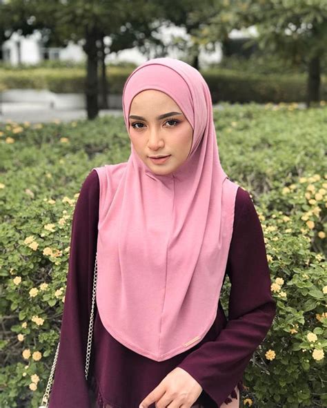 xmalay|Awek Melayu Tudung Merah Hot Menggoda .